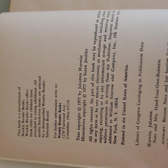 Vintage 1977, NORA and Mrs. Mind-Your-Own-Business (Weekly Reader) Hardcover - Picture 5 of 16